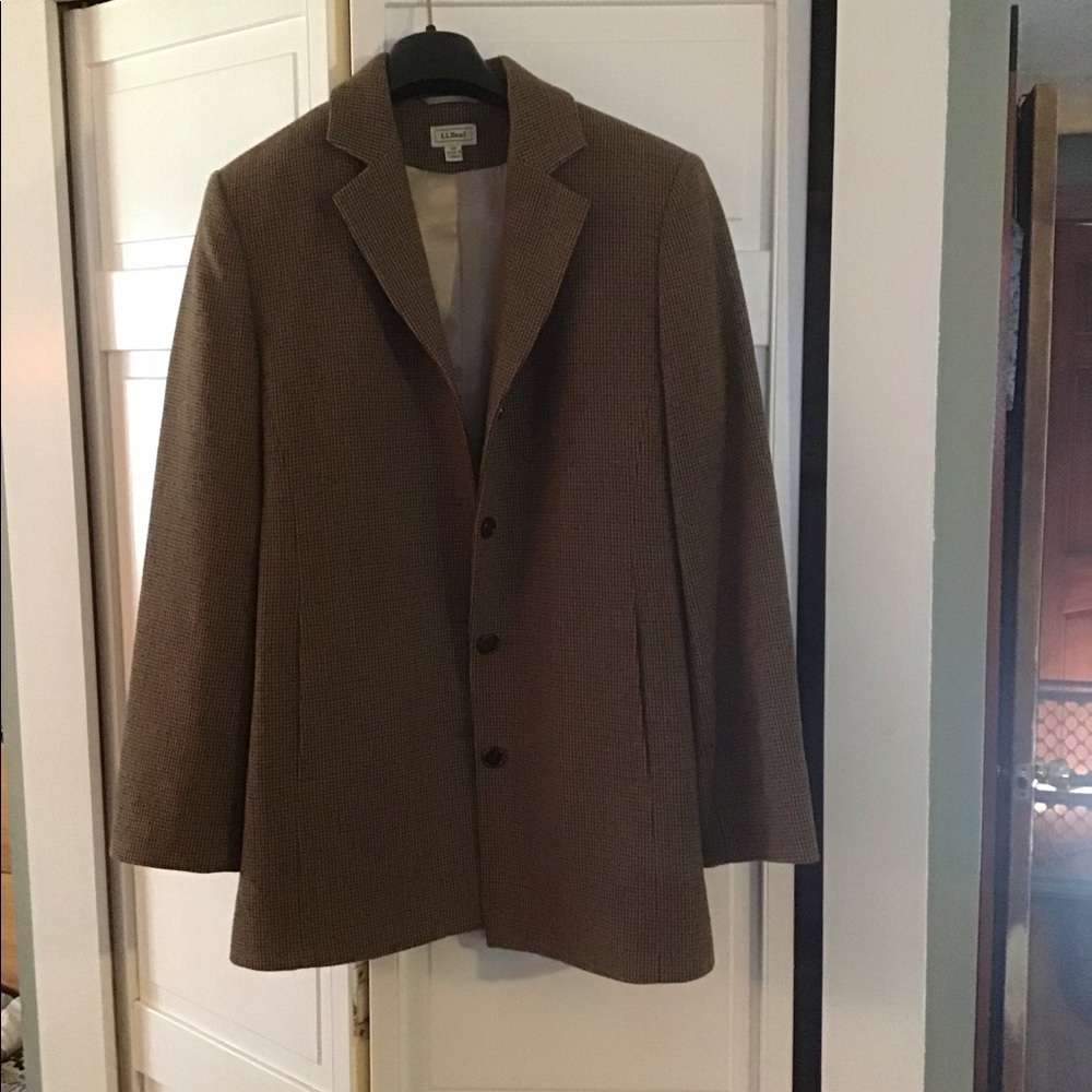 Women’s Brown wool tweed LLBean blazer, size 10R